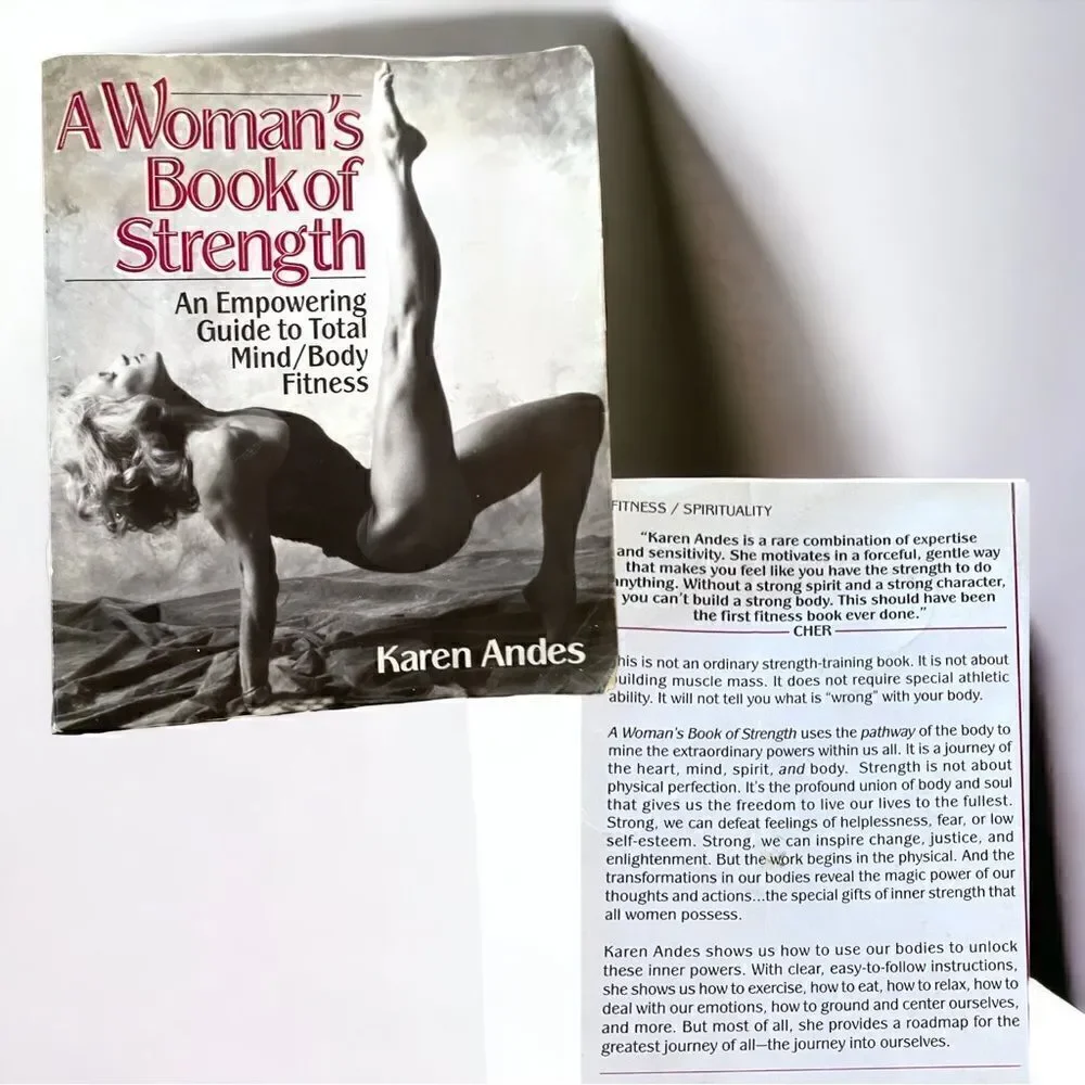 A Woman’s Book of Strength l An Empowering Guide to Total Mind/Body Fitness